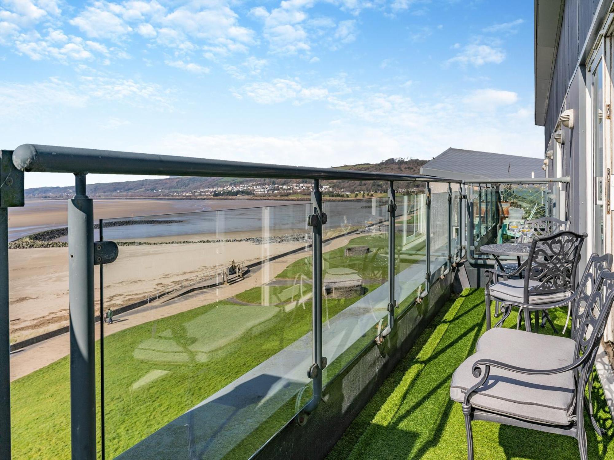 Beachview Llanelli Extérieur photo